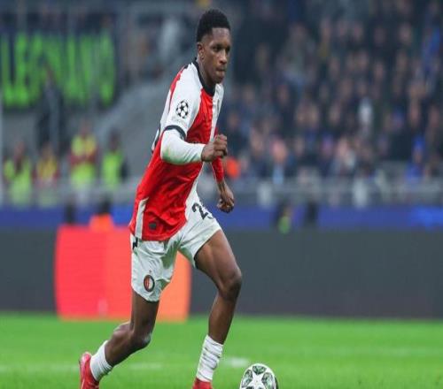 内马尔赛后,与团队共享,欢乐瞬间,RAYBET雷竞技,RAYBET雷竞技官网,RAYBET雷竞技入口,RAYBET雷竞技首页