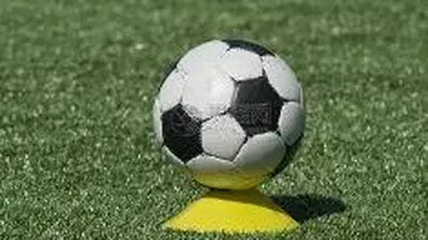 易烊千玺在《长津湖》中的角色揭秘，伍万里历史人物原型是谁？剧情中伍万里结局怎样？